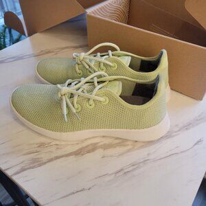 Allbirds Men's Tree Runners Brand New Never Worn Size 11 Forest Green